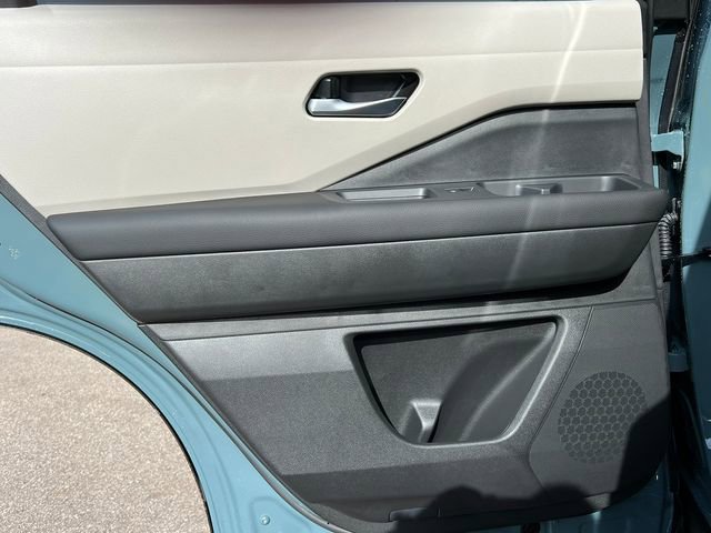 New 2026 Nissan Pathfinder SL image 38