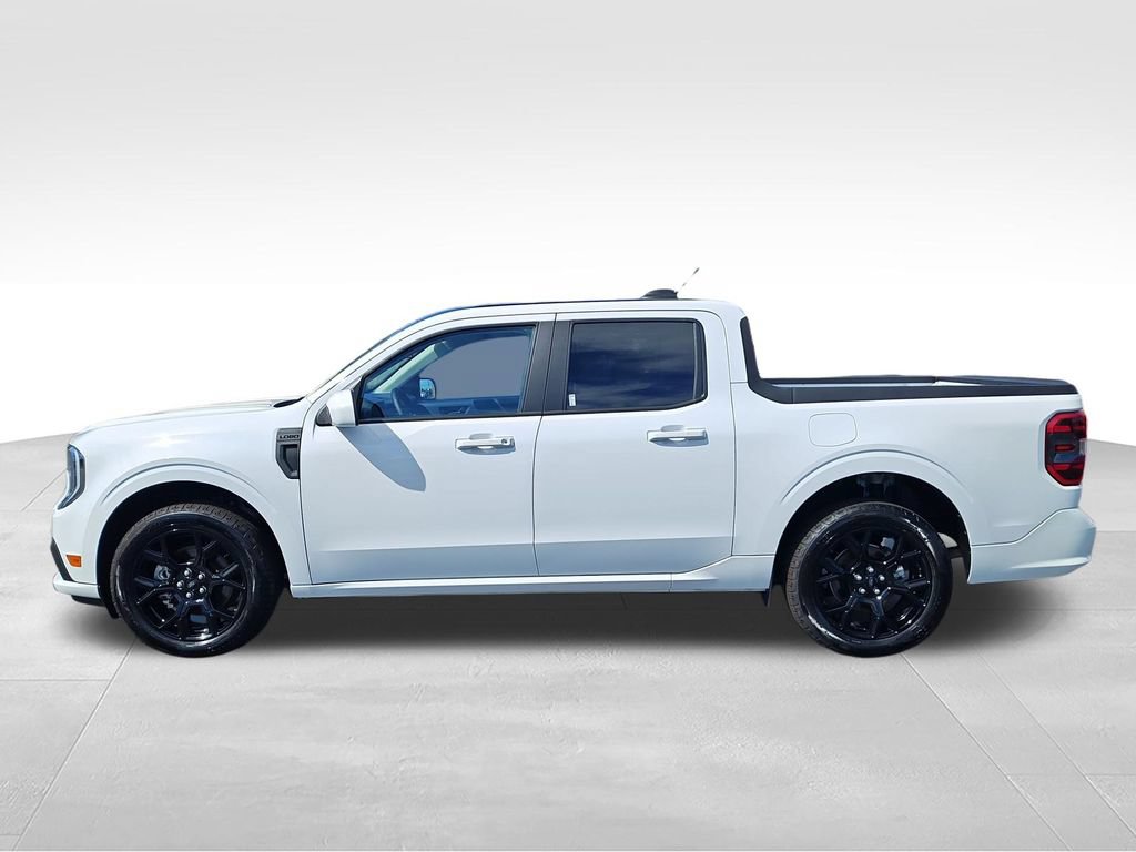 Used 2025 Ford Maverick Lobo AWD/4WD image 2