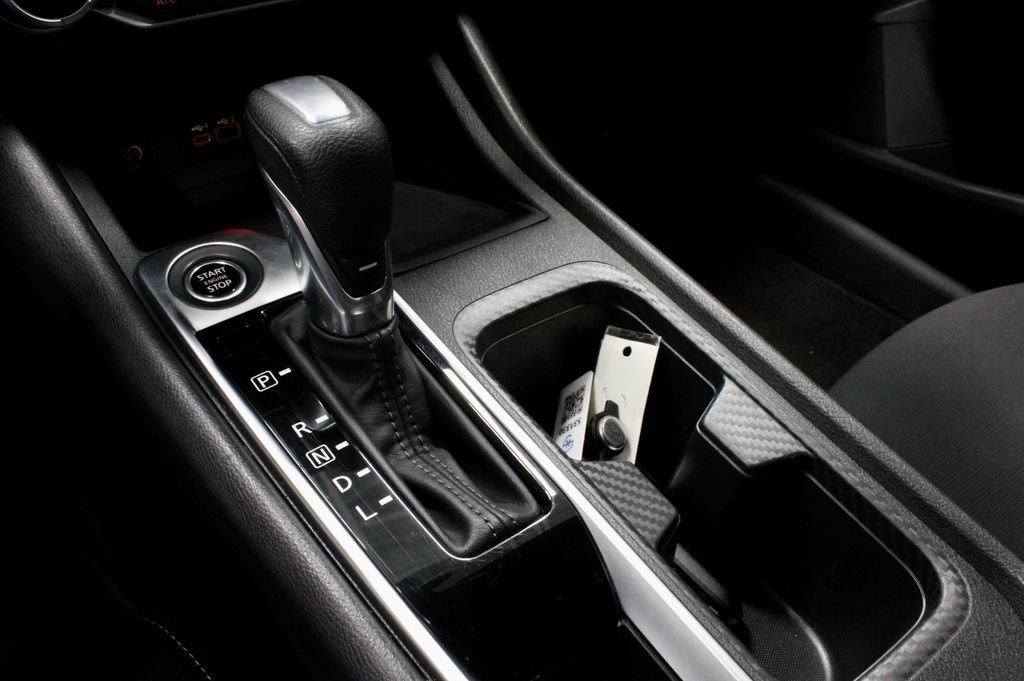 Certified 2025 Nissan Sentra SV FWD image 30