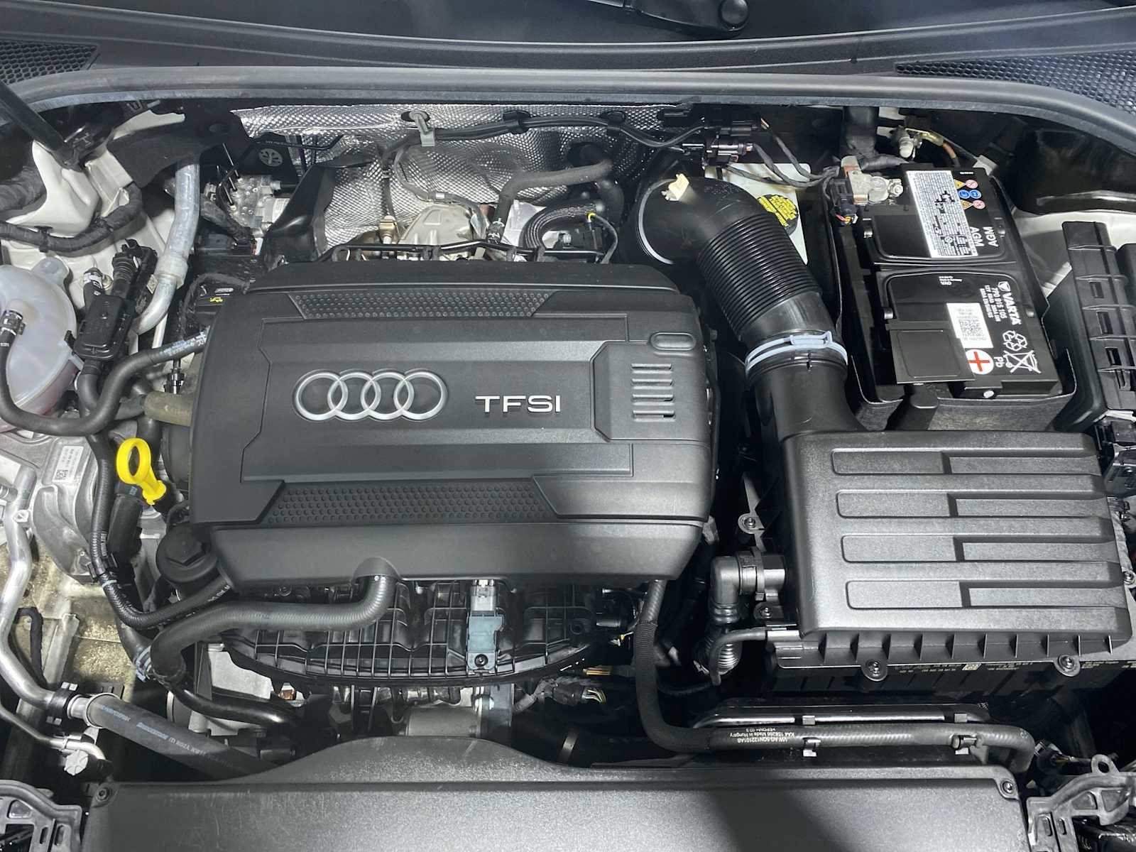 Used 2019 Audi Q3 2.0T Premium AWD/4WD image 9
