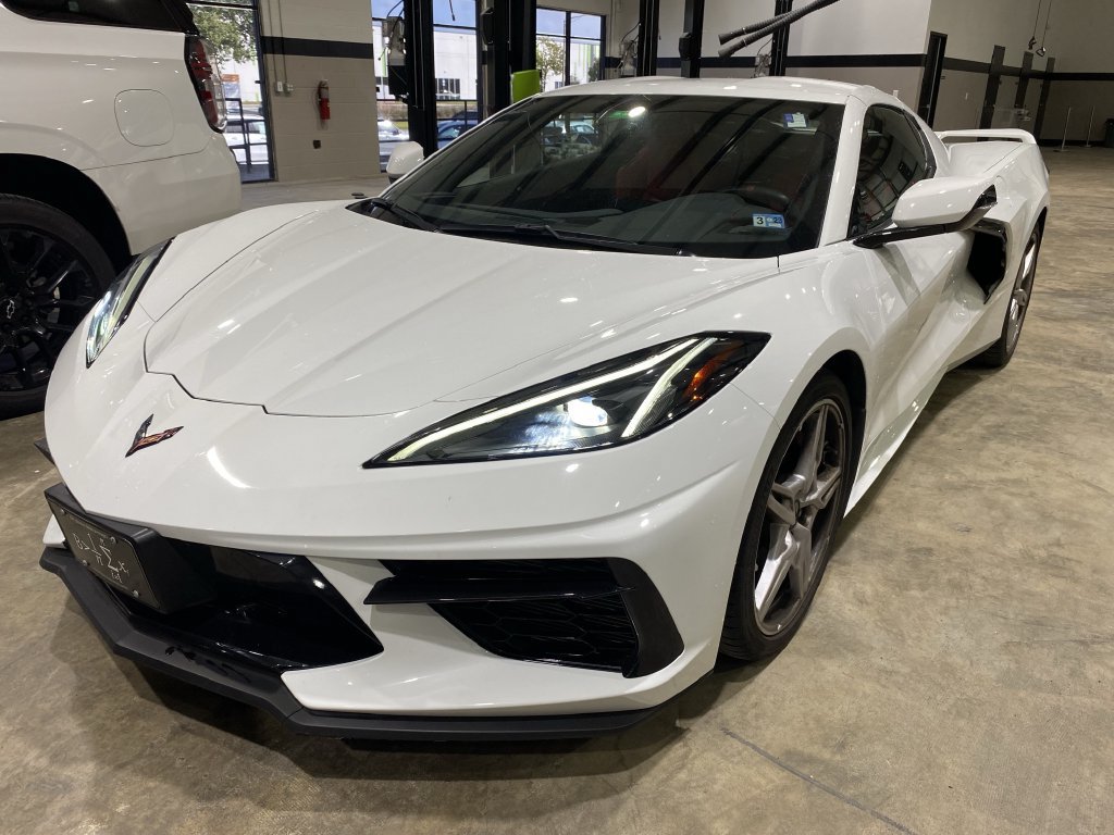 Used 2022 Chevrolet Corvette Stingray Coupe w/ Z51 Performance Package RWD image 15