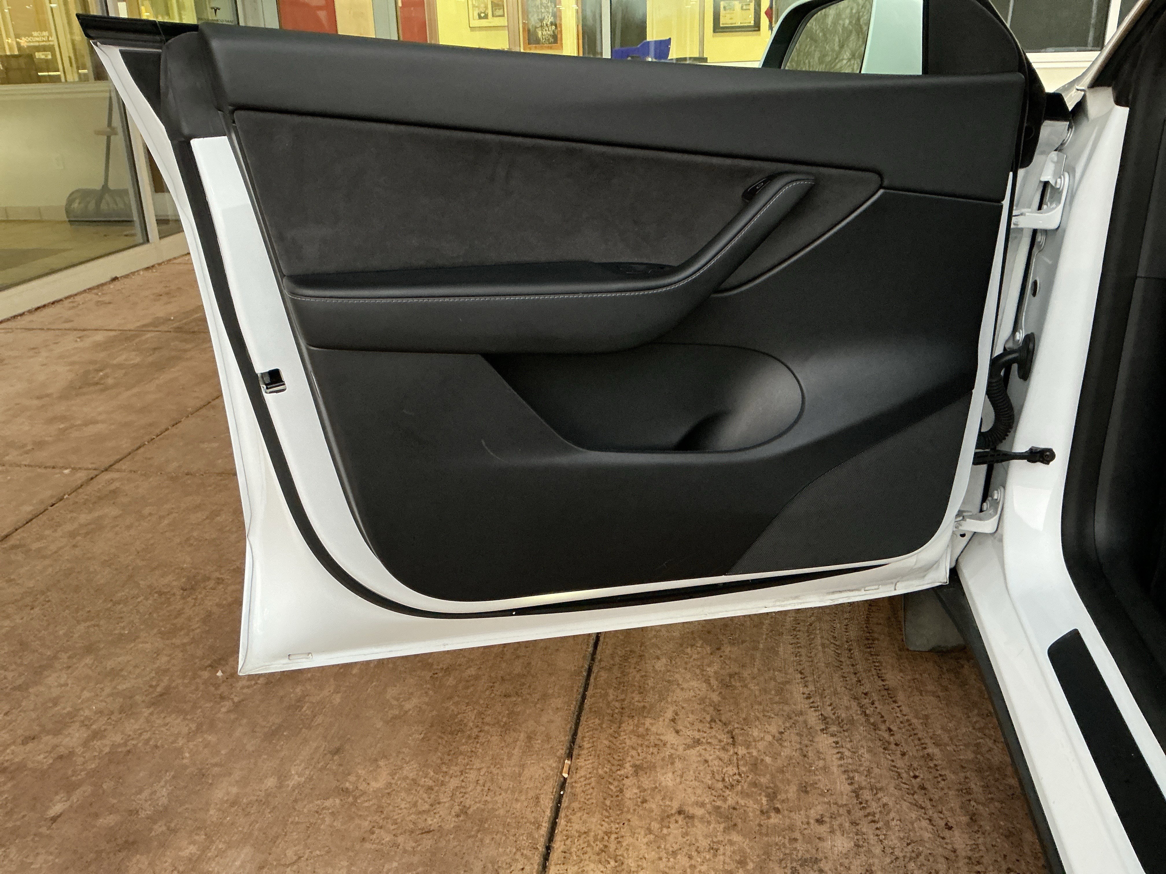 Used 2022 Tesla Model Y Performance image 14