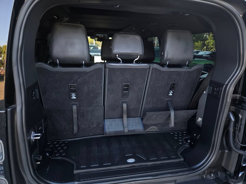 Used 2023 Land Rover Defender 130 X AWD/4WD image 36