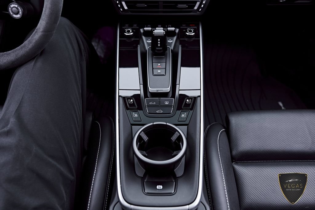 Used 2021 Porsche 911 Turbo S AWD/4WD image 70