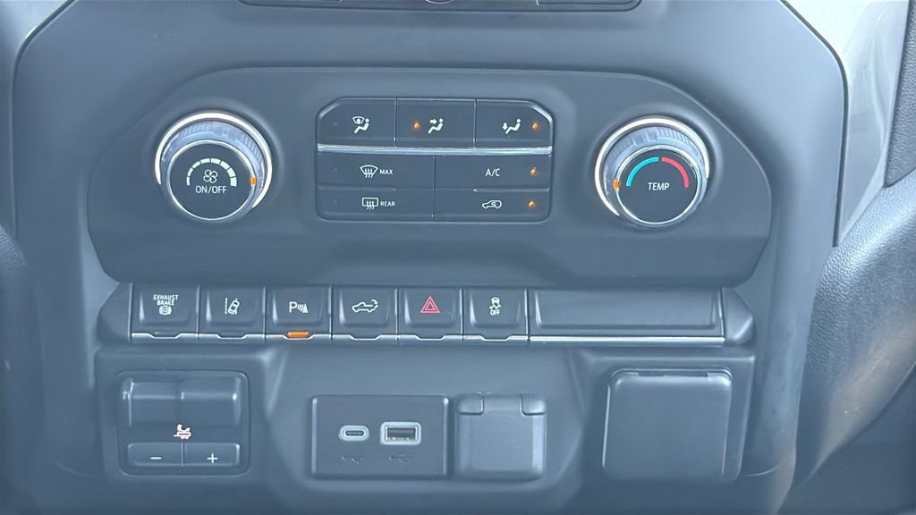 Used 2024 Chevrolet Silverado 2500 Custom w/ Custom Value Package image 24