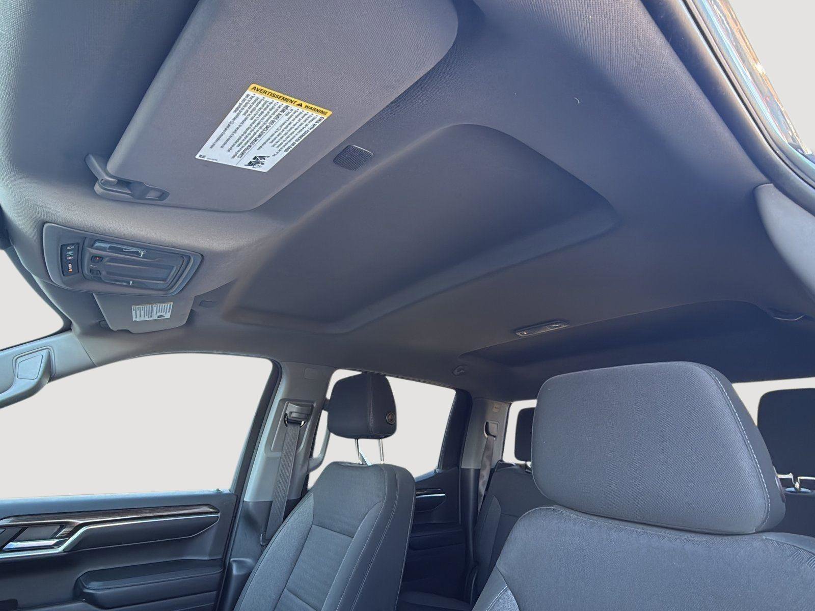 Used 2023 Chevrolet Silverado 1500 LT image 16