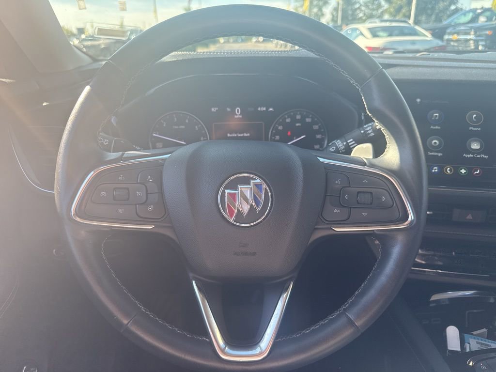 Used 2023 Buick Envision Essence image 27