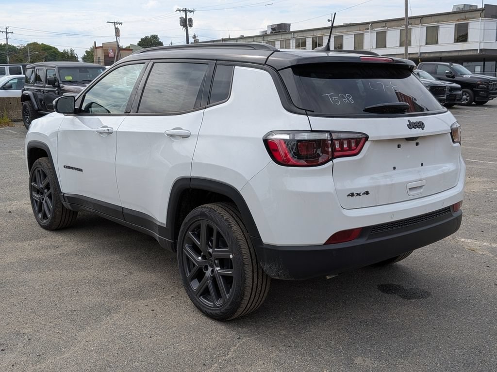 New 2026 Jeep Compass Limited w/ Sun, Sound & Navigation Group AWD/4WD image 3