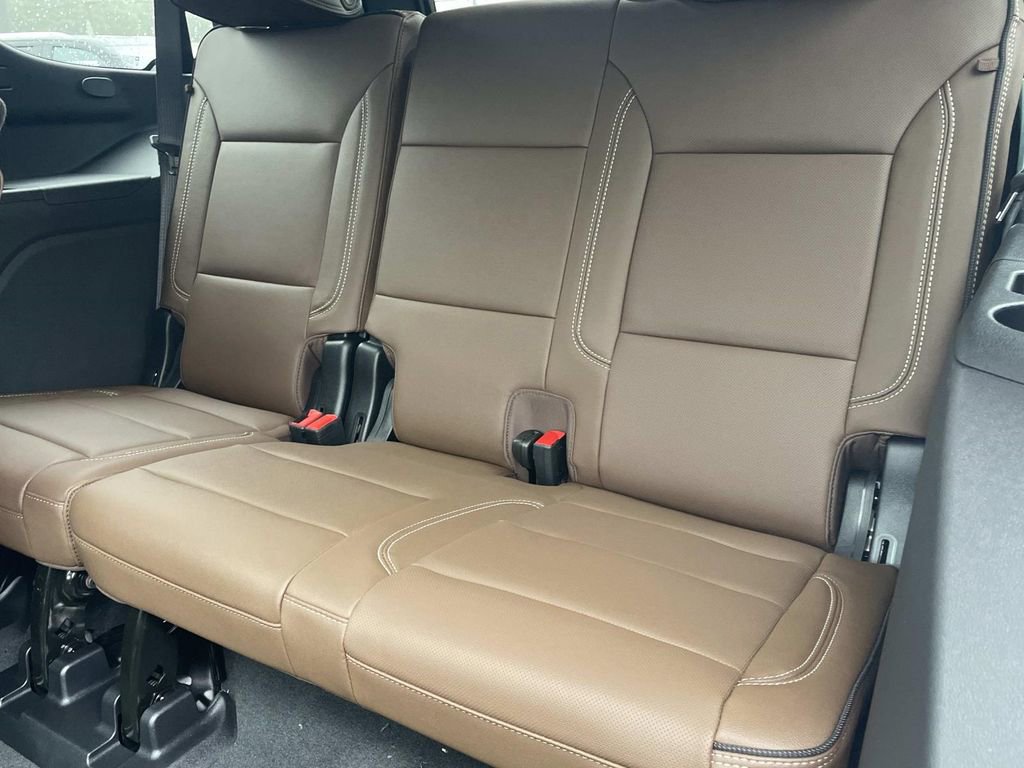 New 2026 Chevrolet Tahoe High Country image 13