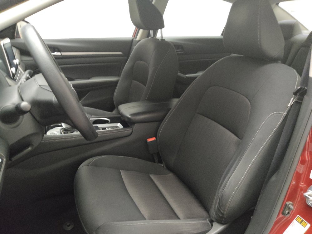 Used 2023 Nissan Altima 2.5 SV AWD/4WD image 17