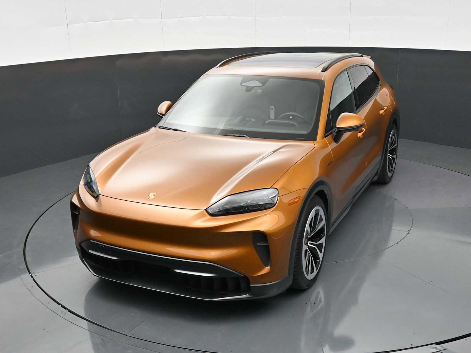 New 2026 Porsche Cayenne Electric AWD/4WD image 38