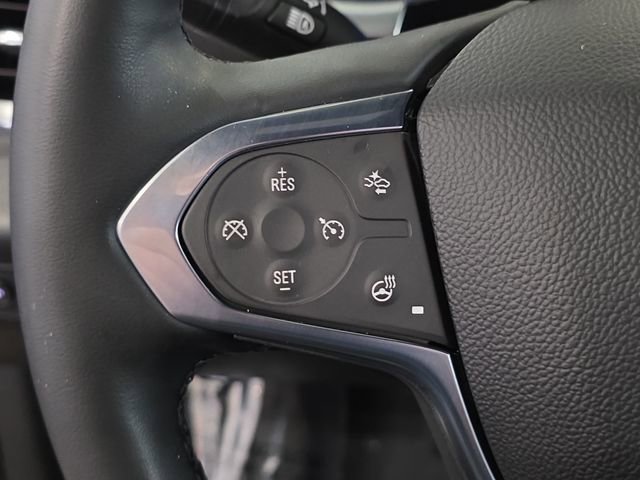 Used 2023 Chevrolet Traverse LT image 19