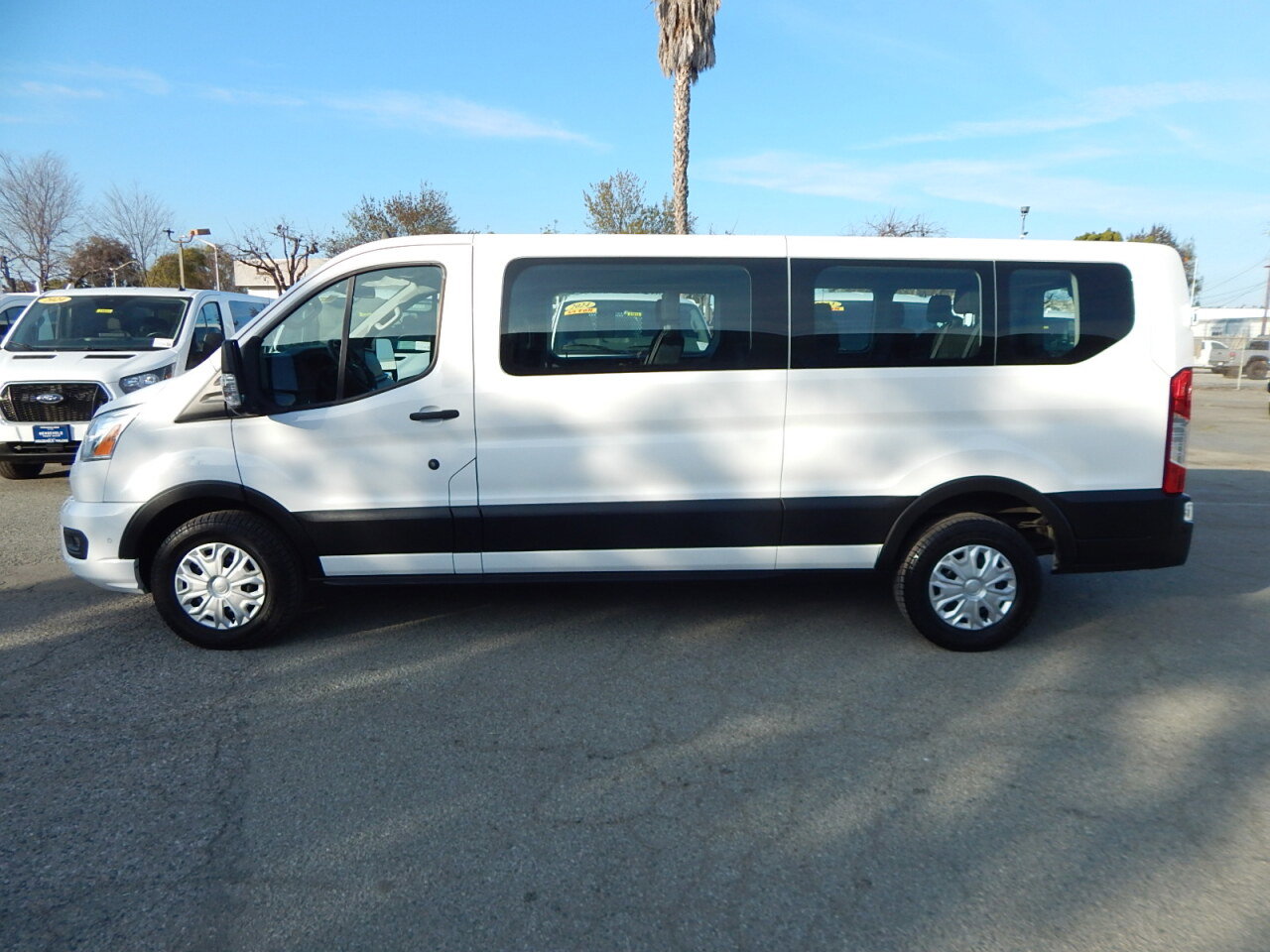 Used 2022 Ford Transit 350 XLT image 5