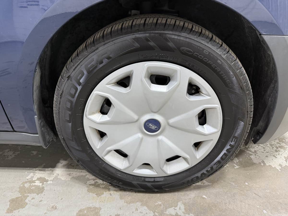 Used 2018 Ford Transit Connect XL image 6