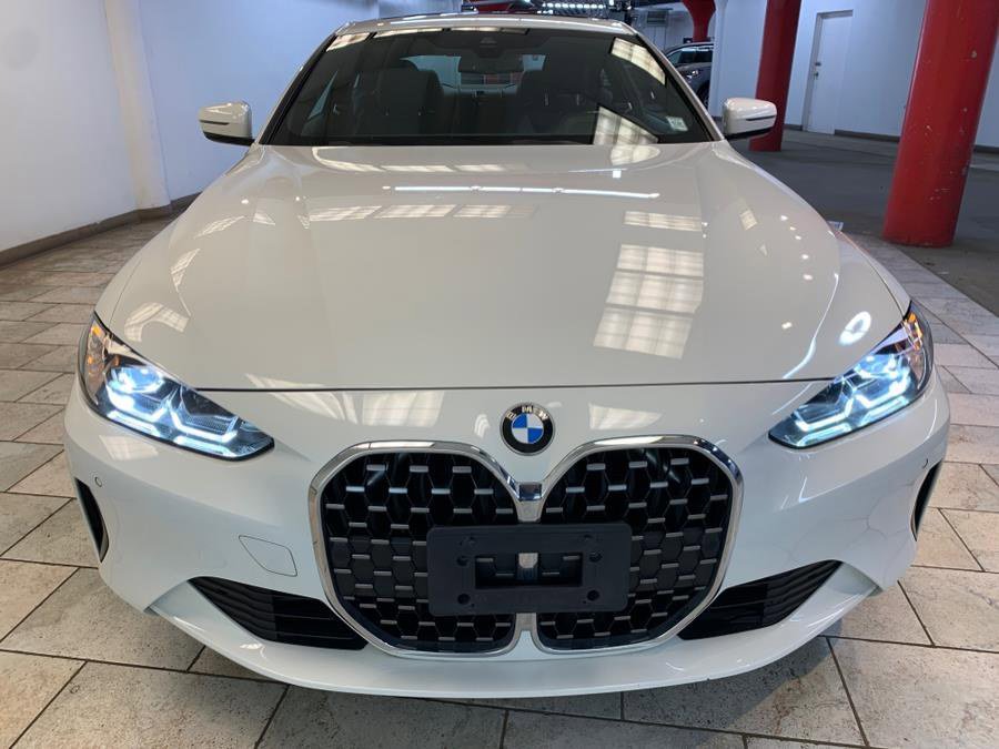 Used 2022 BMW 430i xDrive Coupe w/ Premium Package 2 AWD/4WD image 8