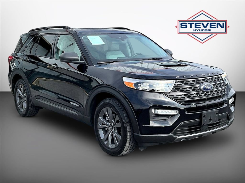 Used 2021 Ford Explorer XLT w/ Equipment Group 202A AWD/4WD image 1
