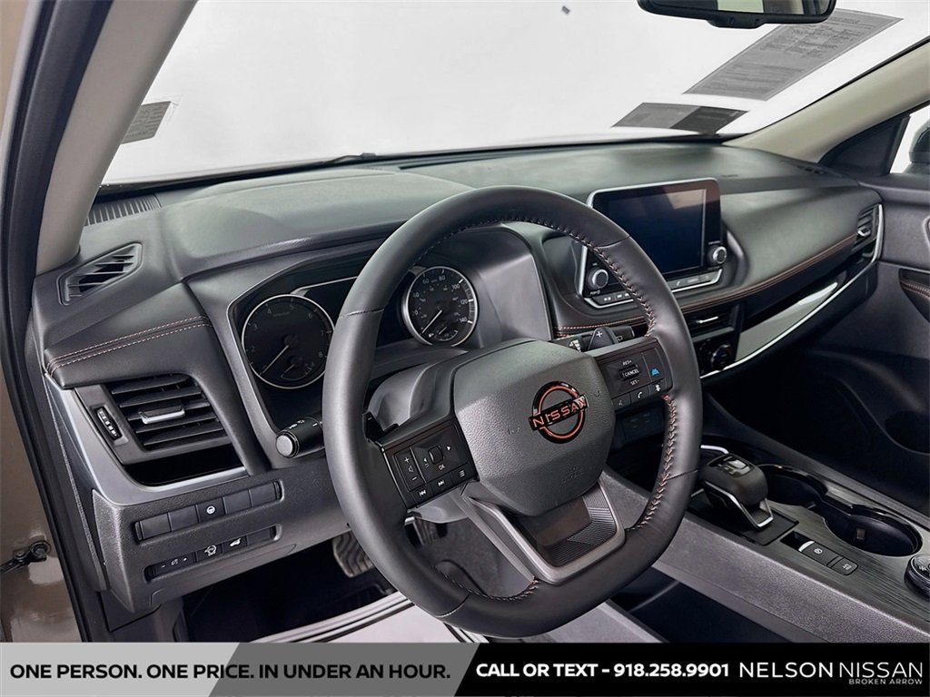 Certified 2025 Nissan Rogue Rock Creek w/ Rock Creek Premium Package image 9