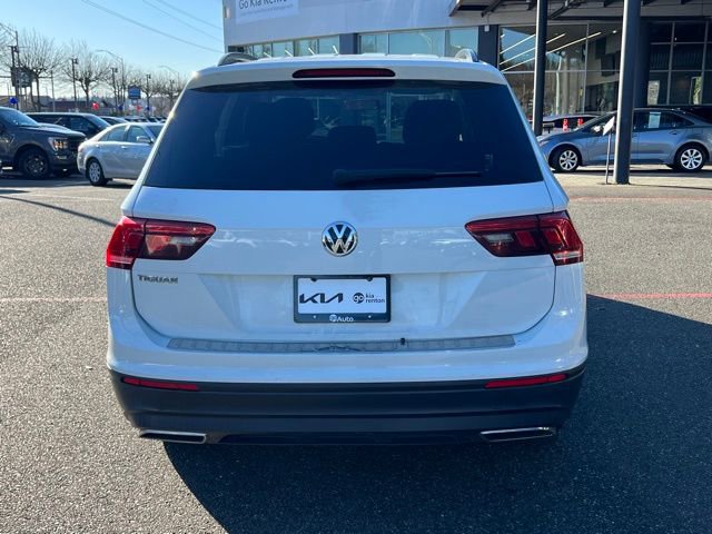 Used 2019 Volkswagen Tiguan S w/ Driver Assistance Package image 9