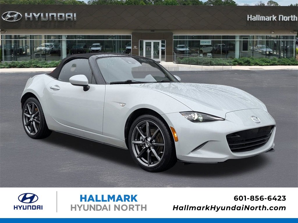 Used 2016 MAZDA MX-5 Miata Grand Touring image 1