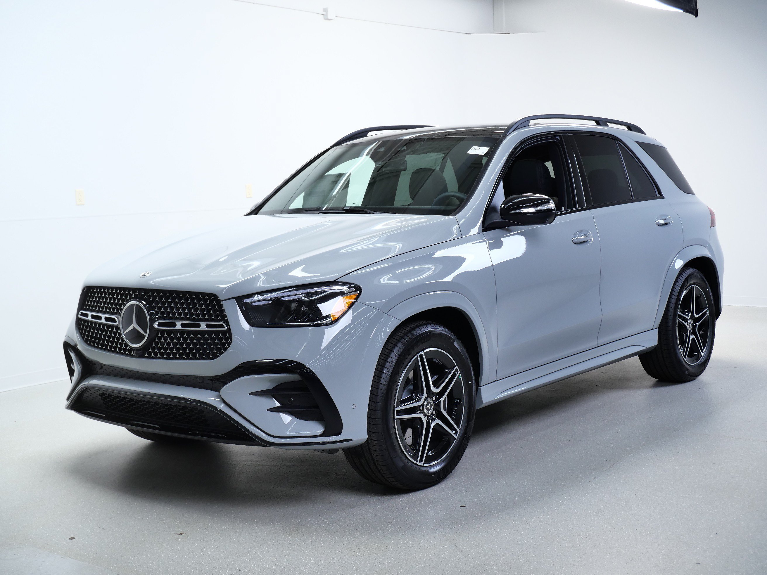 New 2026 Mercedes-Benz GLE 350 4MATIC image 4