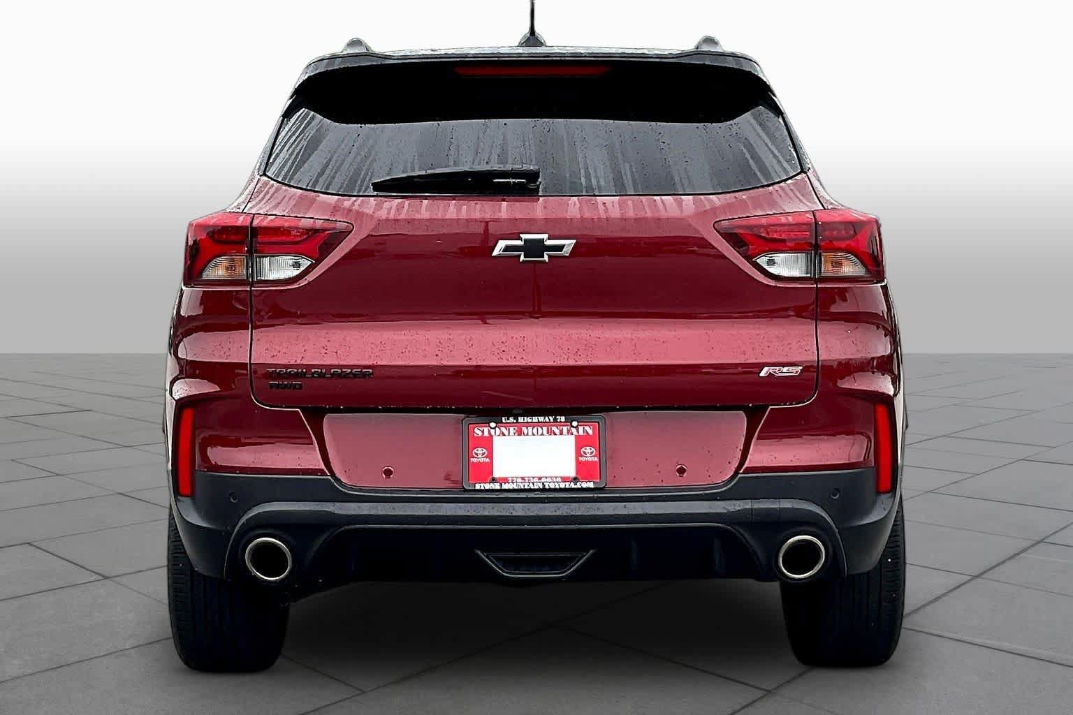 Used 2023 Chevrolet TrailBlazer RS w/ Convenience Package AWD/4WD image 9