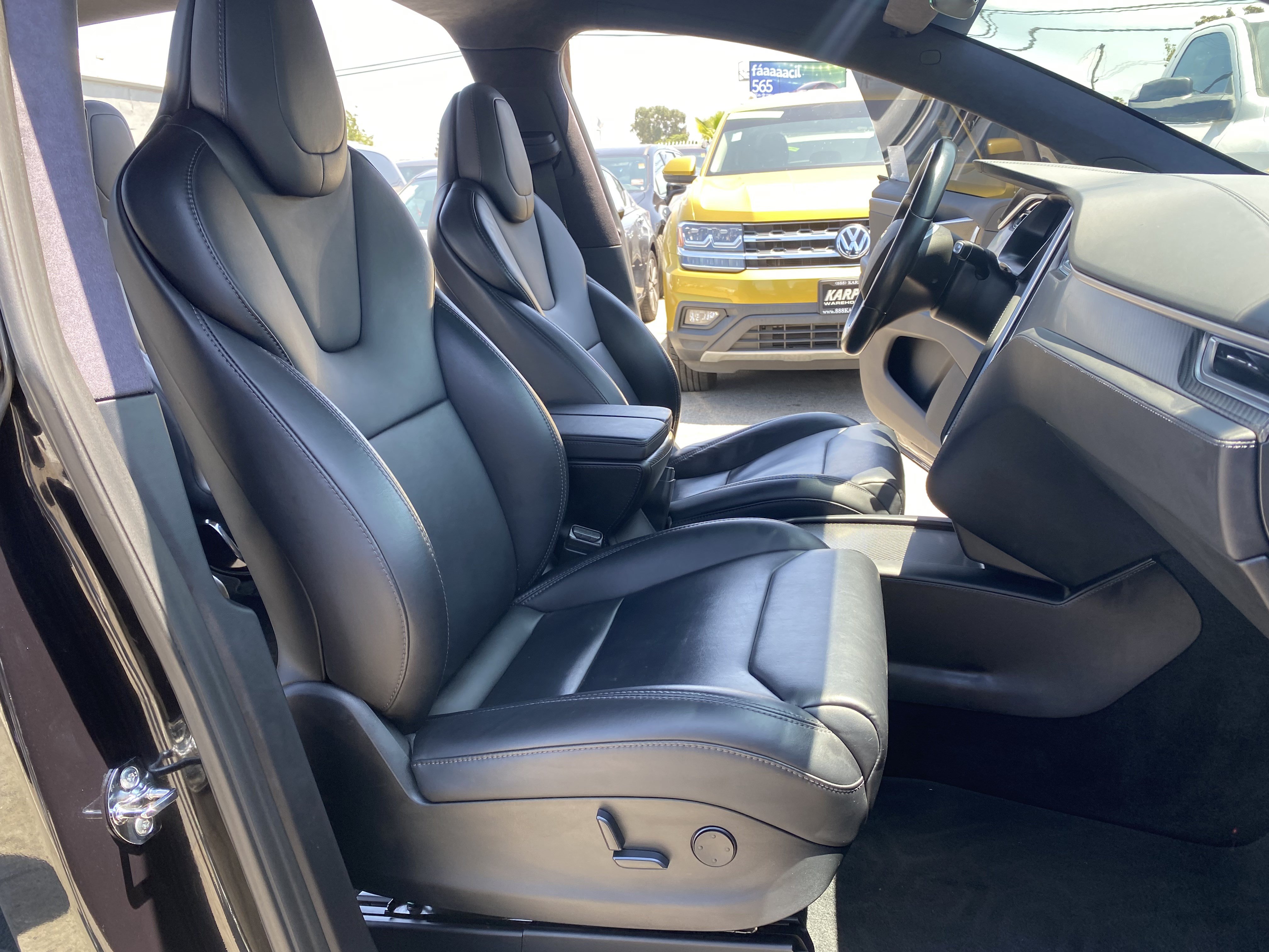 Used 2017 Tesla Model X 100D AWD/4WD image 26