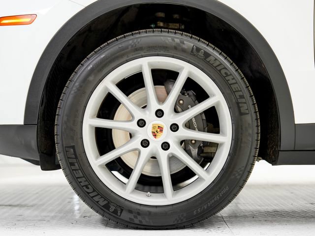 Used 2019 Porsche Cayenne image 31