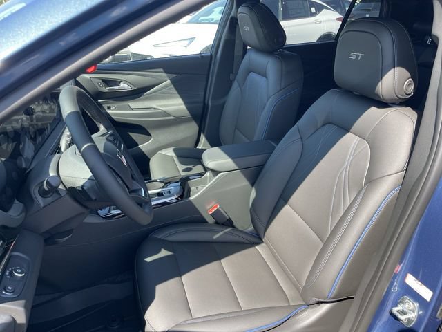 New 2026 Buick Envista Sport Touring w/ Convenience I Package FWD image 11
