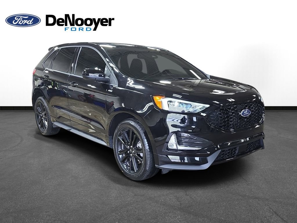 Used 2024 Ford Edge ST-Line image 4