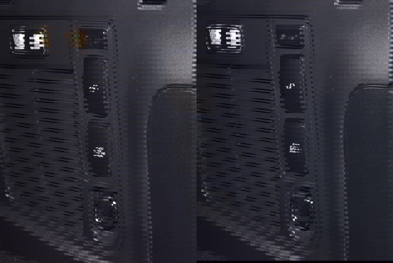 Certified 2025 Lincoln Navigator Black Label image 46