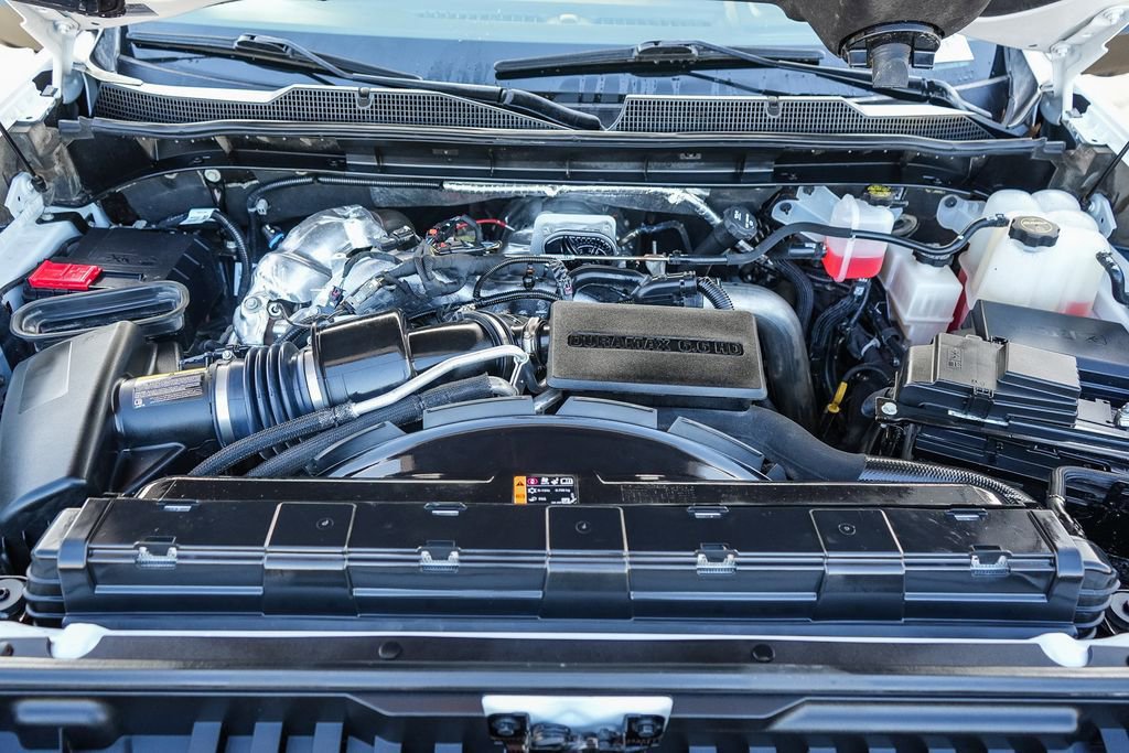 Used 2025 Chevrolet Silverado 2500 LT w/ Convenience Package image 27