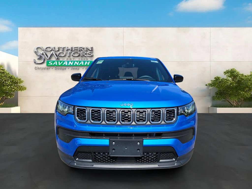 Used 2025 Jeep Compass Sport AWD/4WD image 8