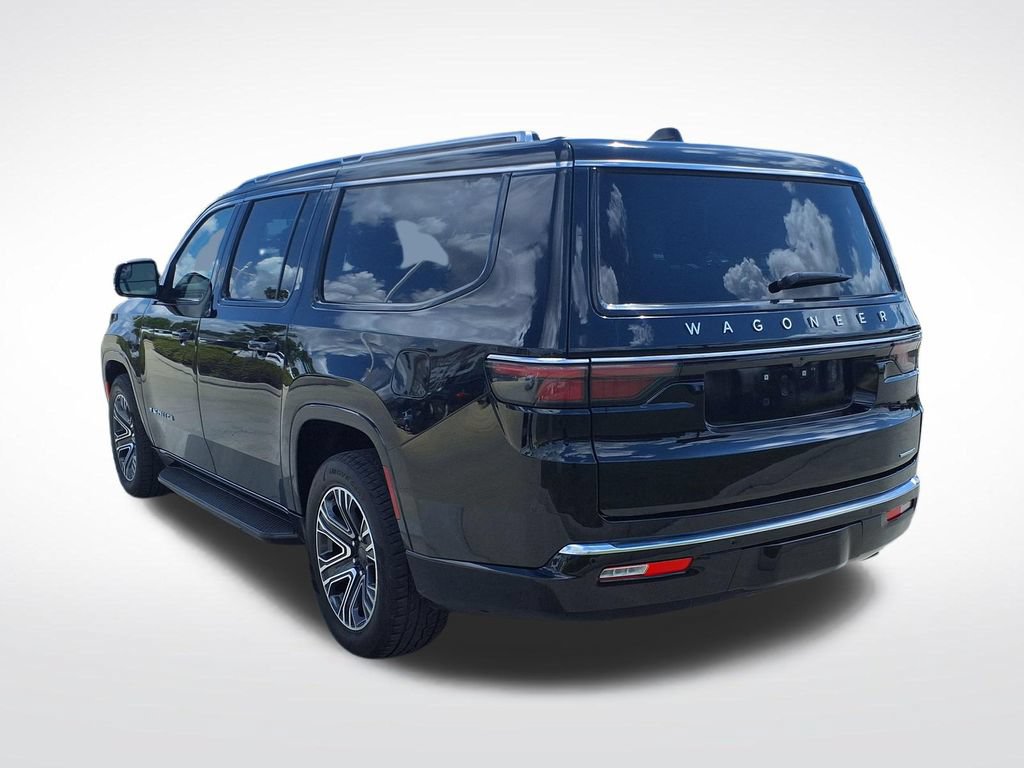 Used 2024 Jeep Wagoneer L Series II w/ Flexible Seating Group AWD/4WD image 6