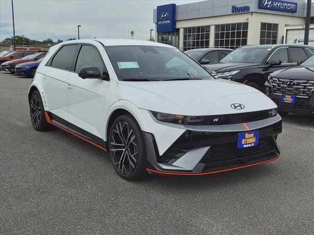 New 2025 Hyundai Ioniq 5 N image 3