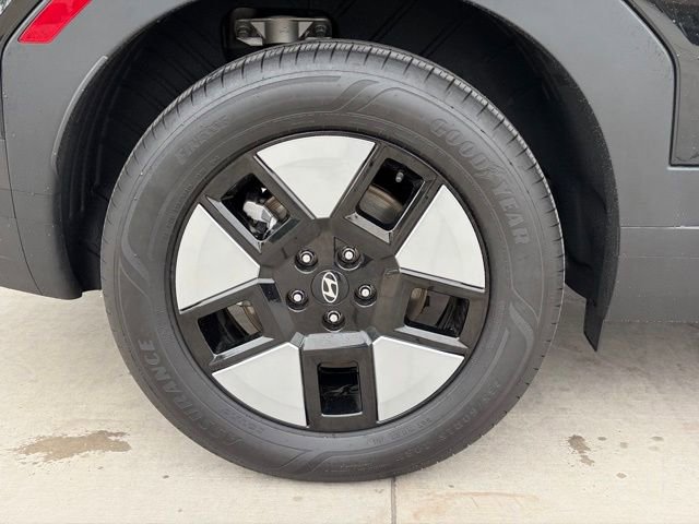 Used 2026 Hyundai Santa Fe SEL image 8