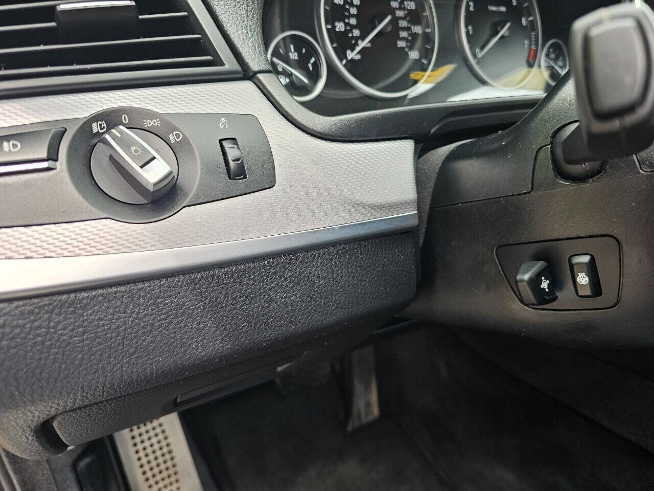 Used 2015 BMW 535i xDrive Sedan image 16