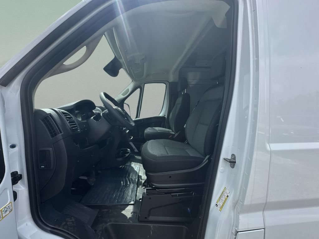 New 2026 RAM ProMaster 2500 w/ Convenience Group FWD image 18