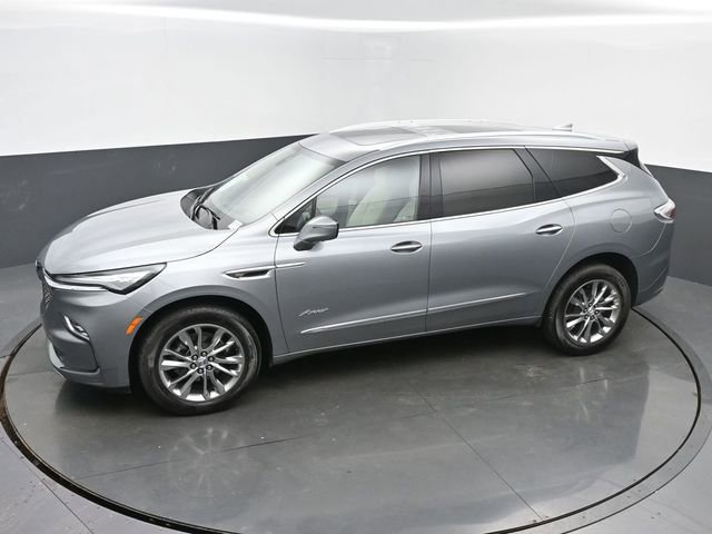 Certified 2024 Buick Enclave Avenir w/ Avenir Technology Package AWD/4WD image 39