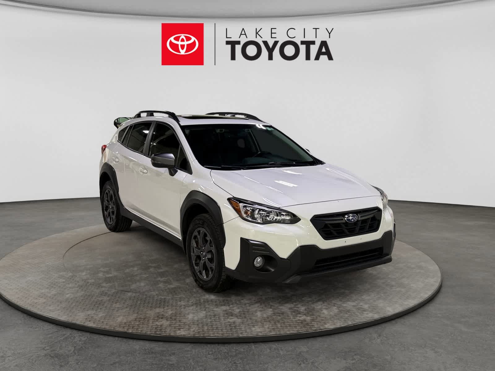 Used 2022 Subaru Crosstrek 2.5i Sport w/ Moonroof Package AWD/4WD image 13