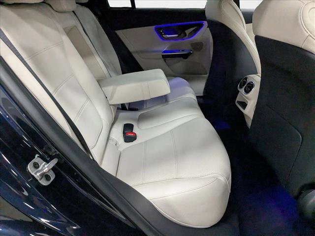 Used 2024 Mercedes-Benz GLC 300 4MATIC image 20