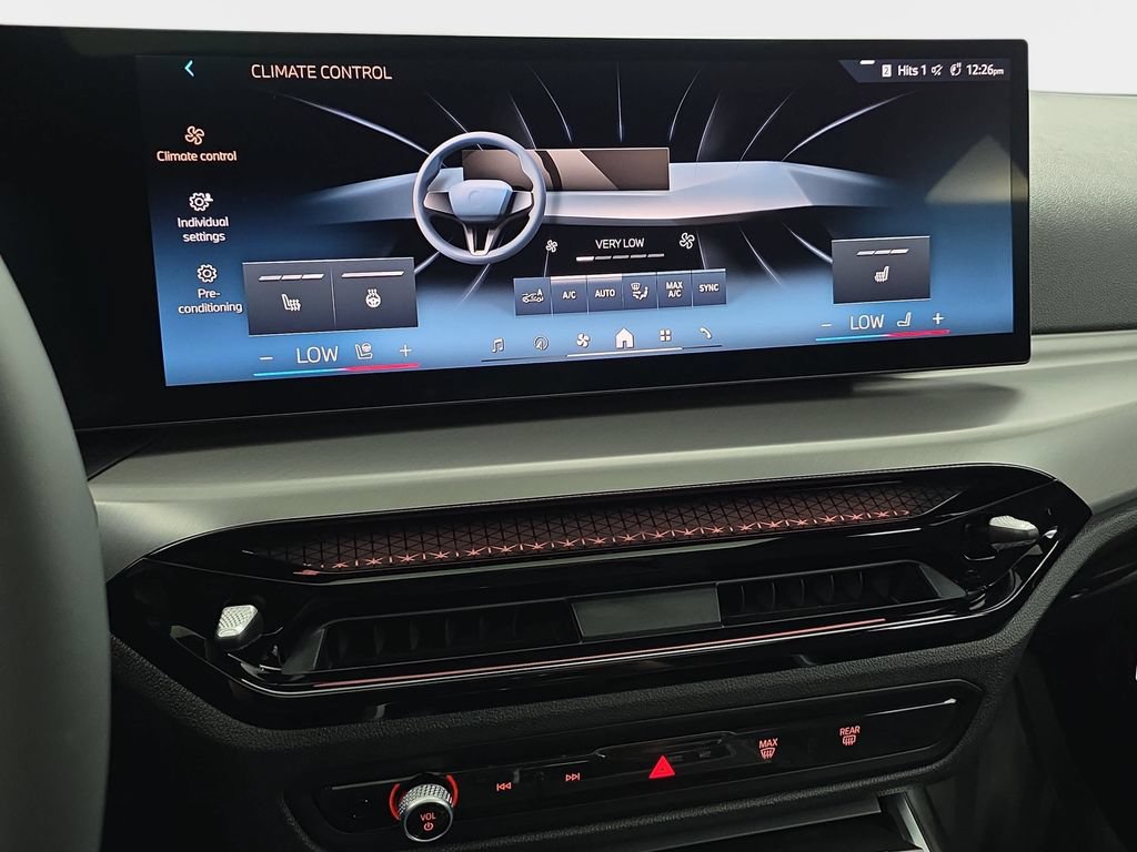 New 2026 BMW 330i xDrive Sedan w/ M Sport Package AWD/4WD image 24