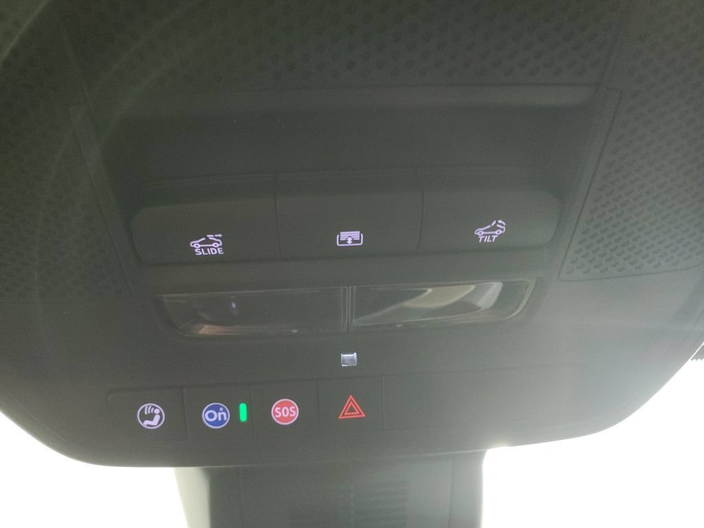 New 2026 Chevrolet Equinox ACTIV w/ Safety and Technology Package AWD/4WD image 34