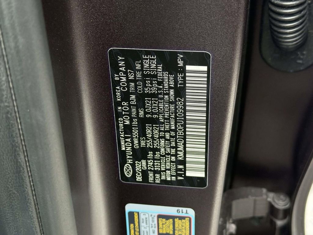 Certified 2023 Genesis GV70 2.5T w/ Sport Prestige Package image 15