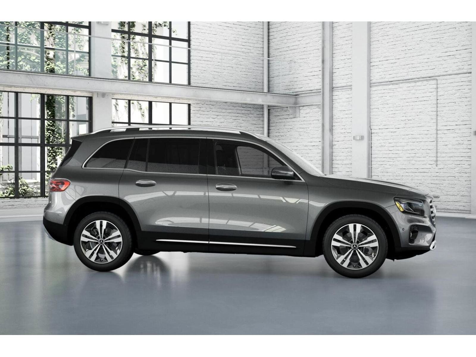 New 2026 Mercedes-Benz GLB 250 image 15