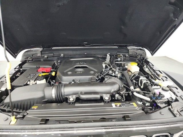 New 2025 Jeep Wrangler Unlimited Rubicon AWD/4WD image 36