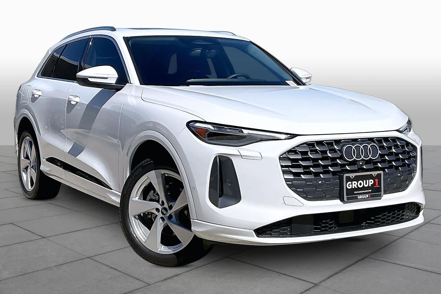 Used 2026 Audi Q5 Premium w/ Premium Plus AWD/4WD image 3
