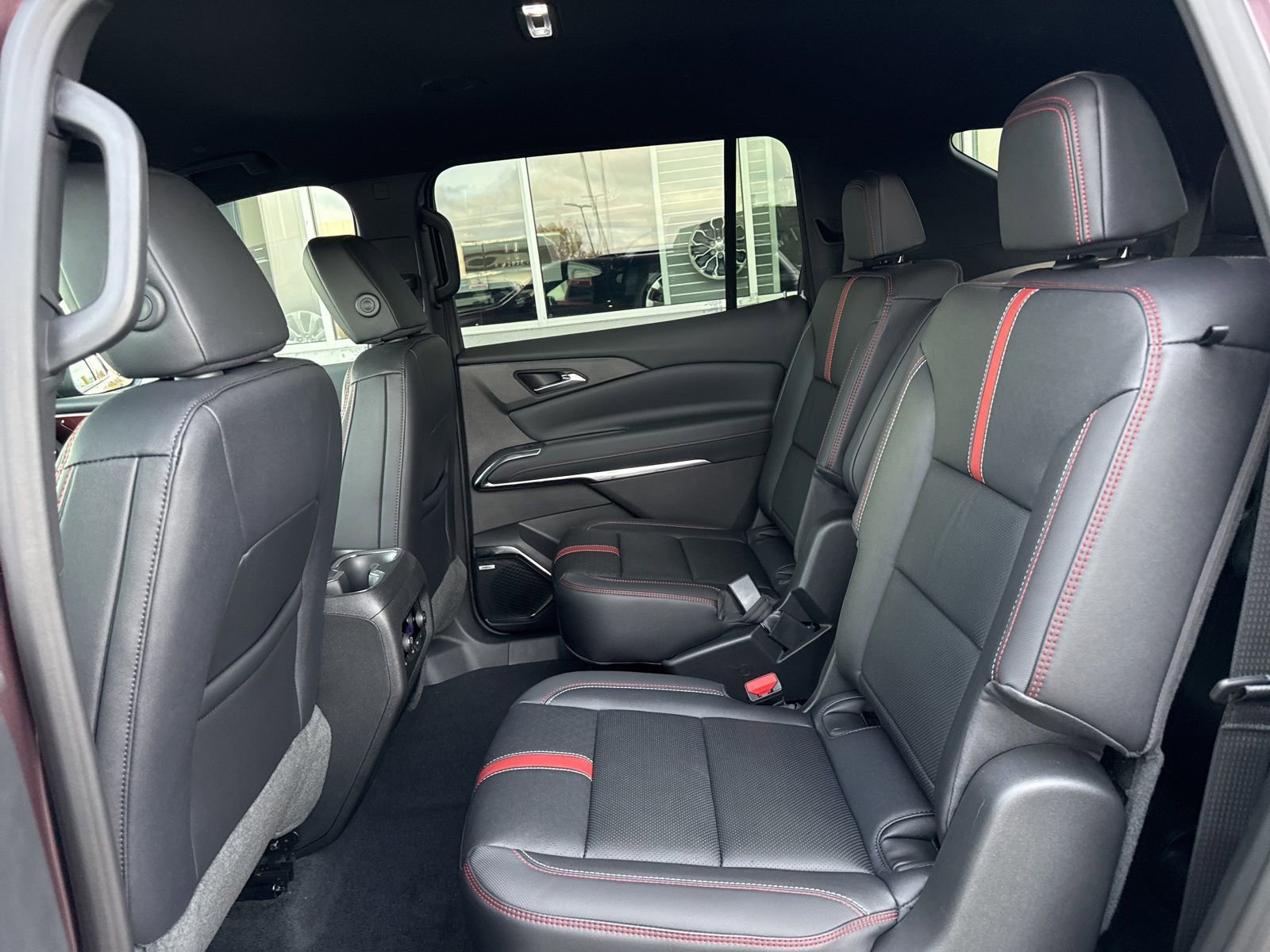 New 2026 Chevrolet Traverse RS AWD/4WD image 15