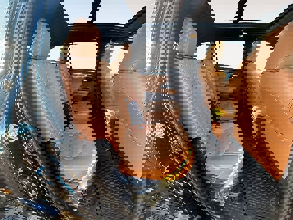 Used 2020 Toyota Highlander Platinum image 11