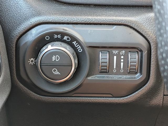Certified 2022 Jeep Gladiator Mojave w/ Cold Weather Group AWD/4WD image 16
