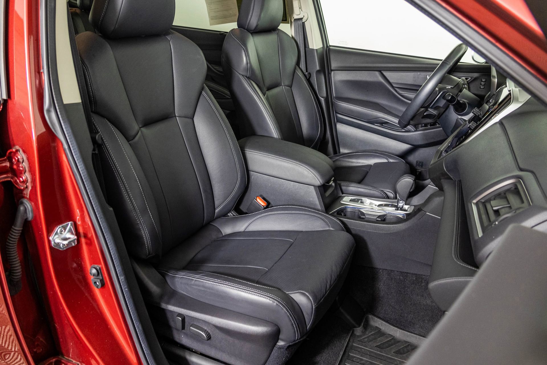 Used 2024 Subaru Ascent Limited w/ Technology Package AWD/4WD image 50